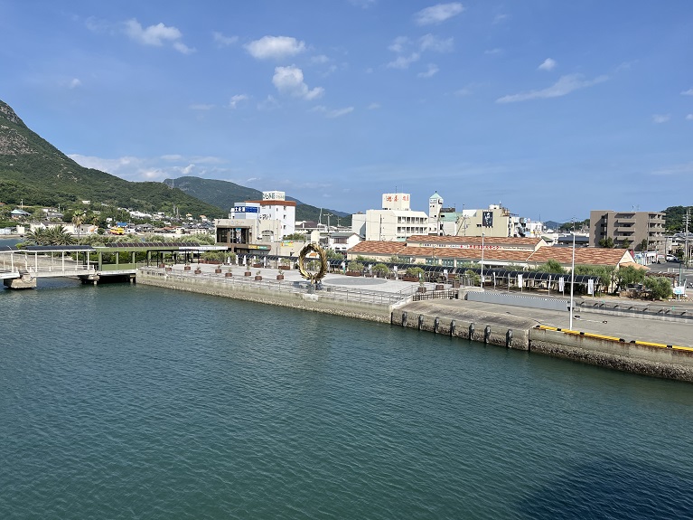 小豆島土庄港離港前